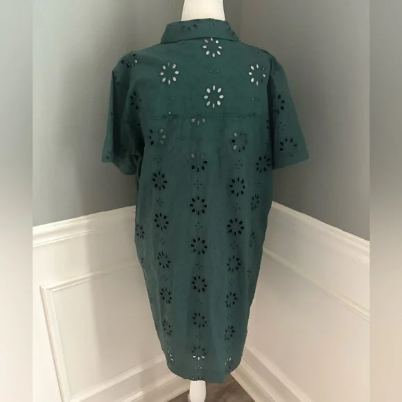 Loft Dress Womens size 10 Green Mini Eyelet Button Cottage Boho Summer Cotton - Picture 5 of 9